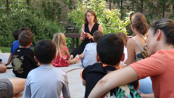 2 rendez-vous au coeur du Jardin de Gadagne pour découvrir l'histoire de Lyon en famille au mois de juillet 2025