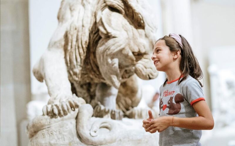 Partez à la découverte des créatures mytiques du musée des Beaux-Arts dans cette visite en famille dimanche 14 septembre 2025. 