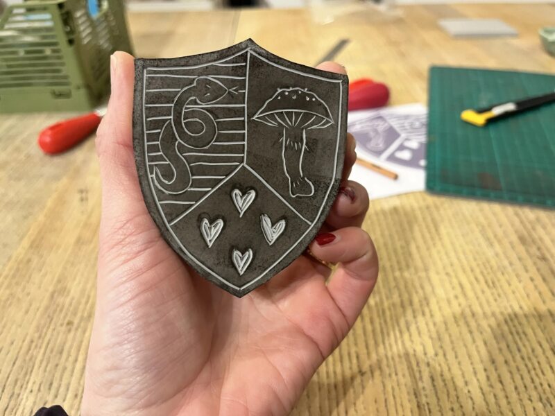 Atelier enfant à Lyon - Blason familial 
