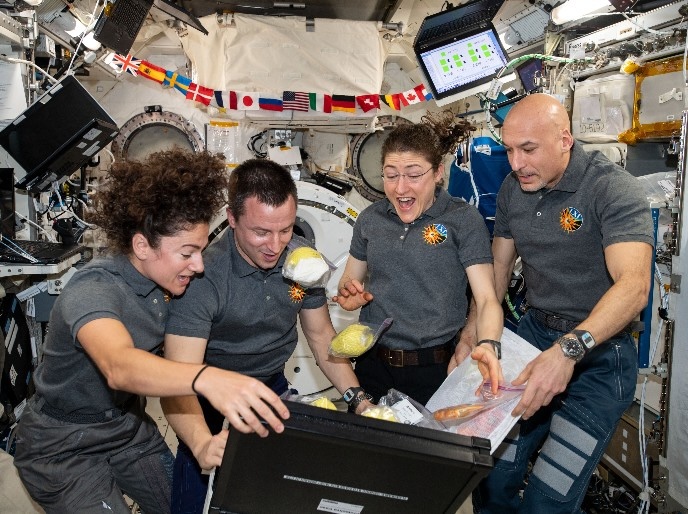 comment mangent les astronautes 