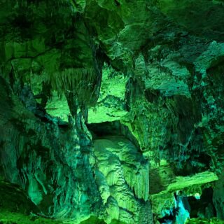 grottes de la balme halloween balmoween